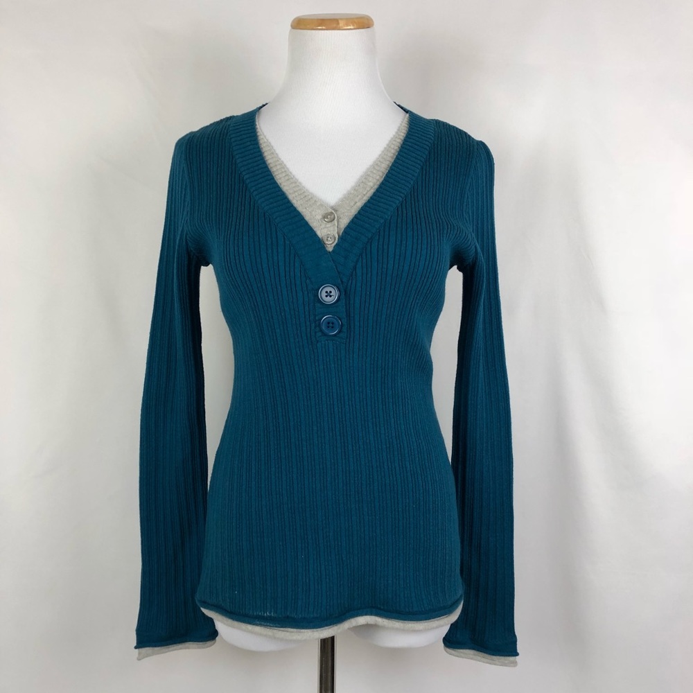 V neck double effect sweater